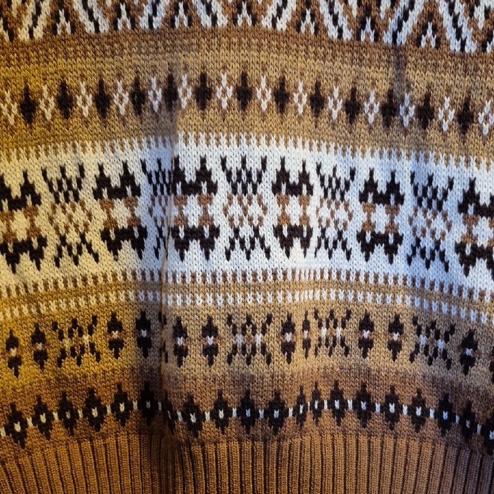 JEANNE PIERRE Brown and Cream Patterned Sweater - Picture 6 of 11